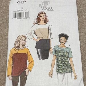 Vogue women's top sewing pattern
